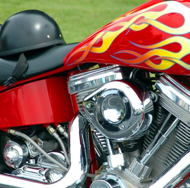 paulbr75-motorcycle-1698604_1920